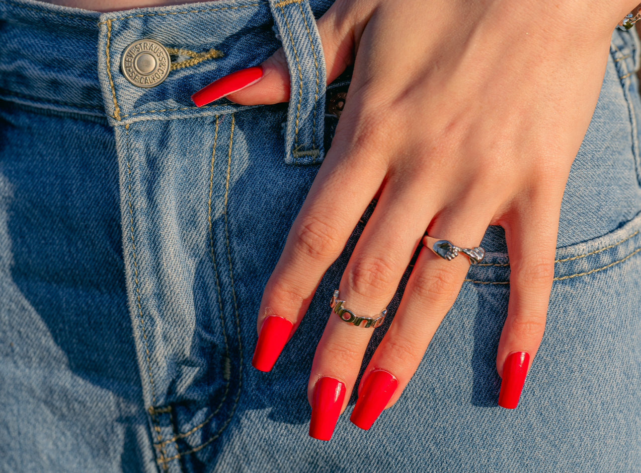 Blond Ring
