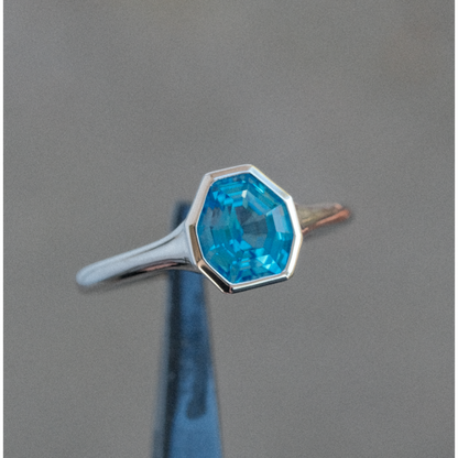Step Cut Dainty Pixel Ring (PREORDER)